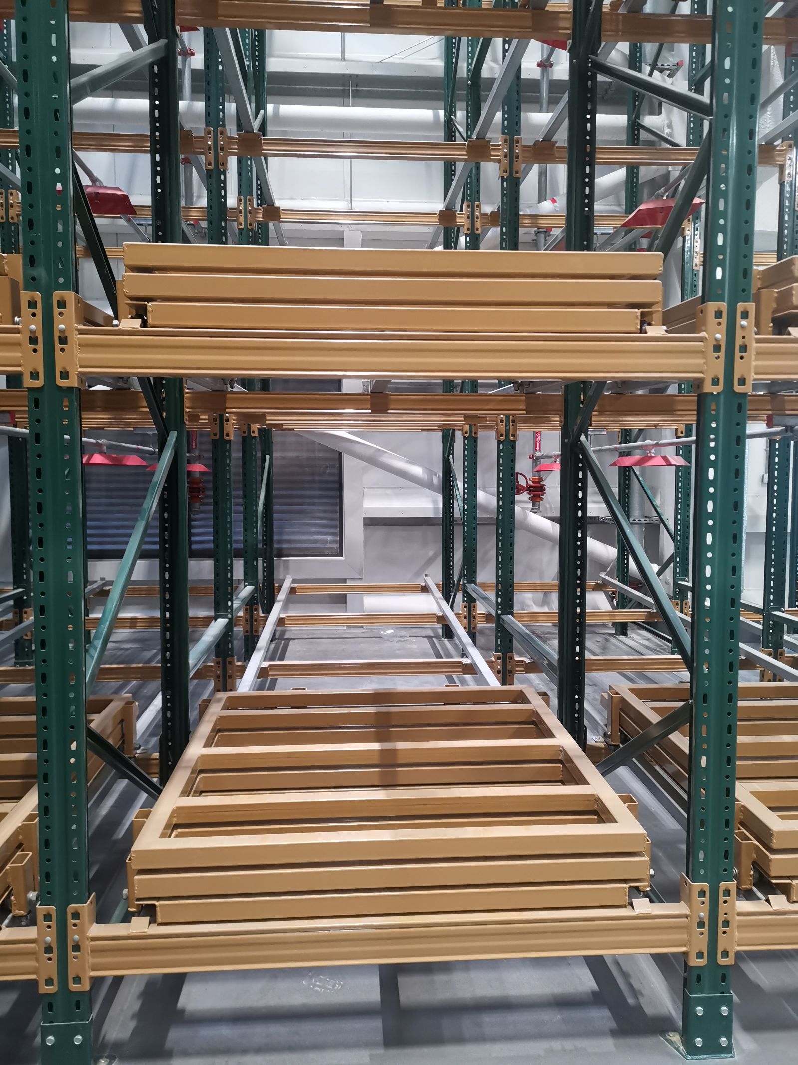 Push-Back Rack