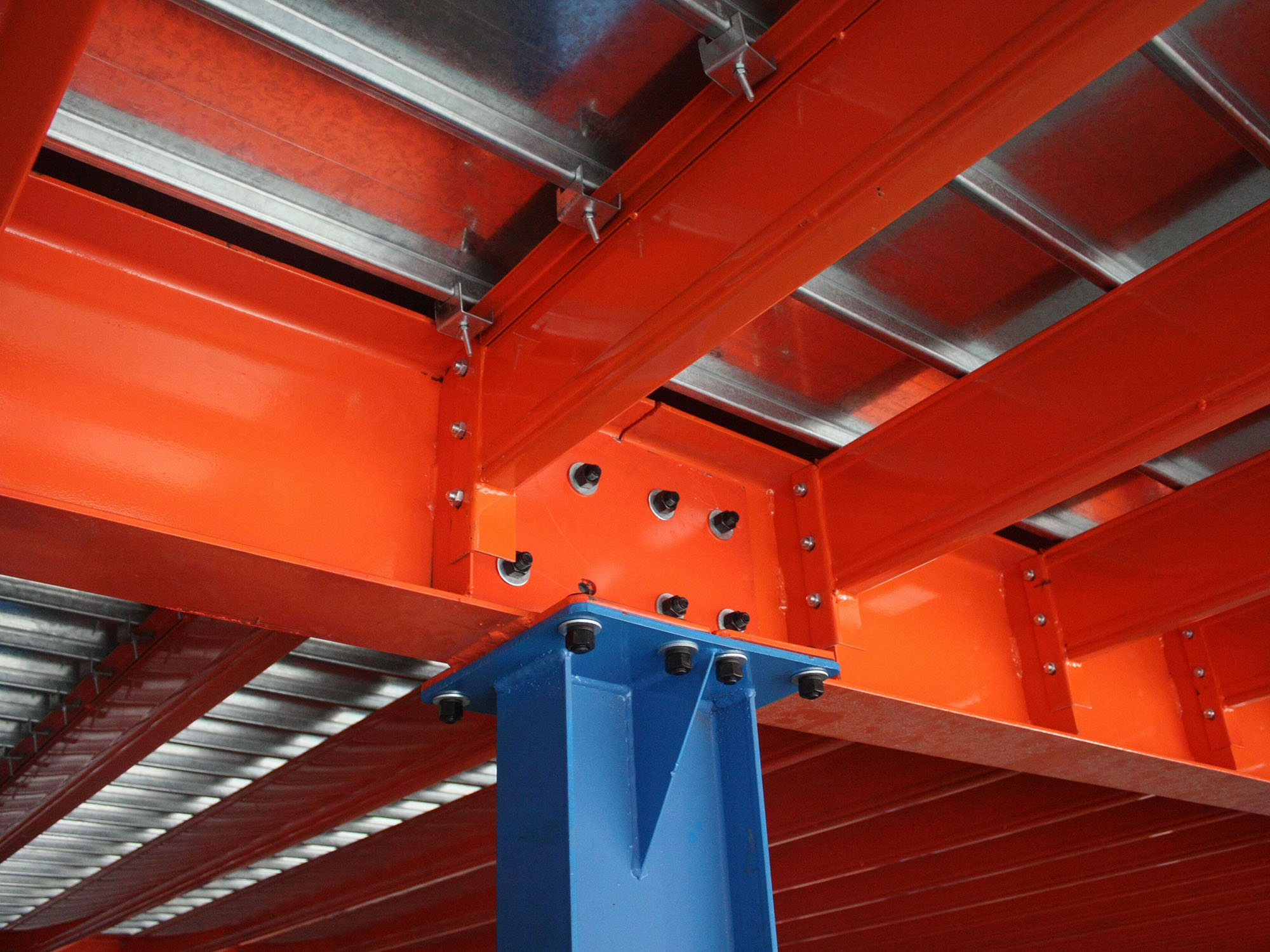 HUAWU 1000kg/sqm Industrial Mezzanine Floor Rack System Multi-layer Steel Warehouse Storage Platform Q235 Steel Structure