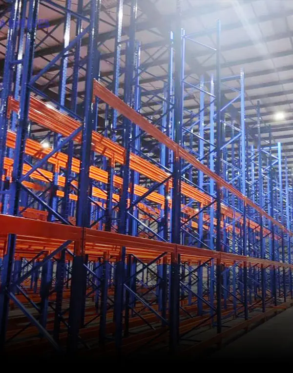 Heavy duty pallet racking for commercial distribution center