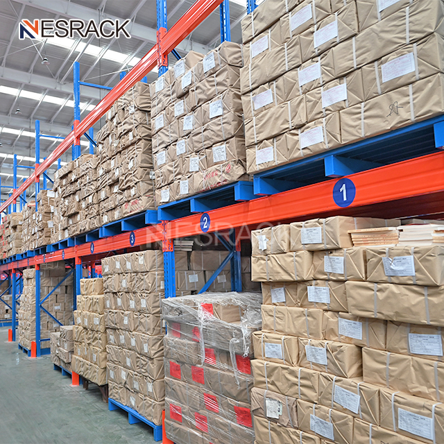 High Density Heavy Duty Steel Storage Warehouse Rack Very Narrow Aisle VNA Selective Pallet Racking