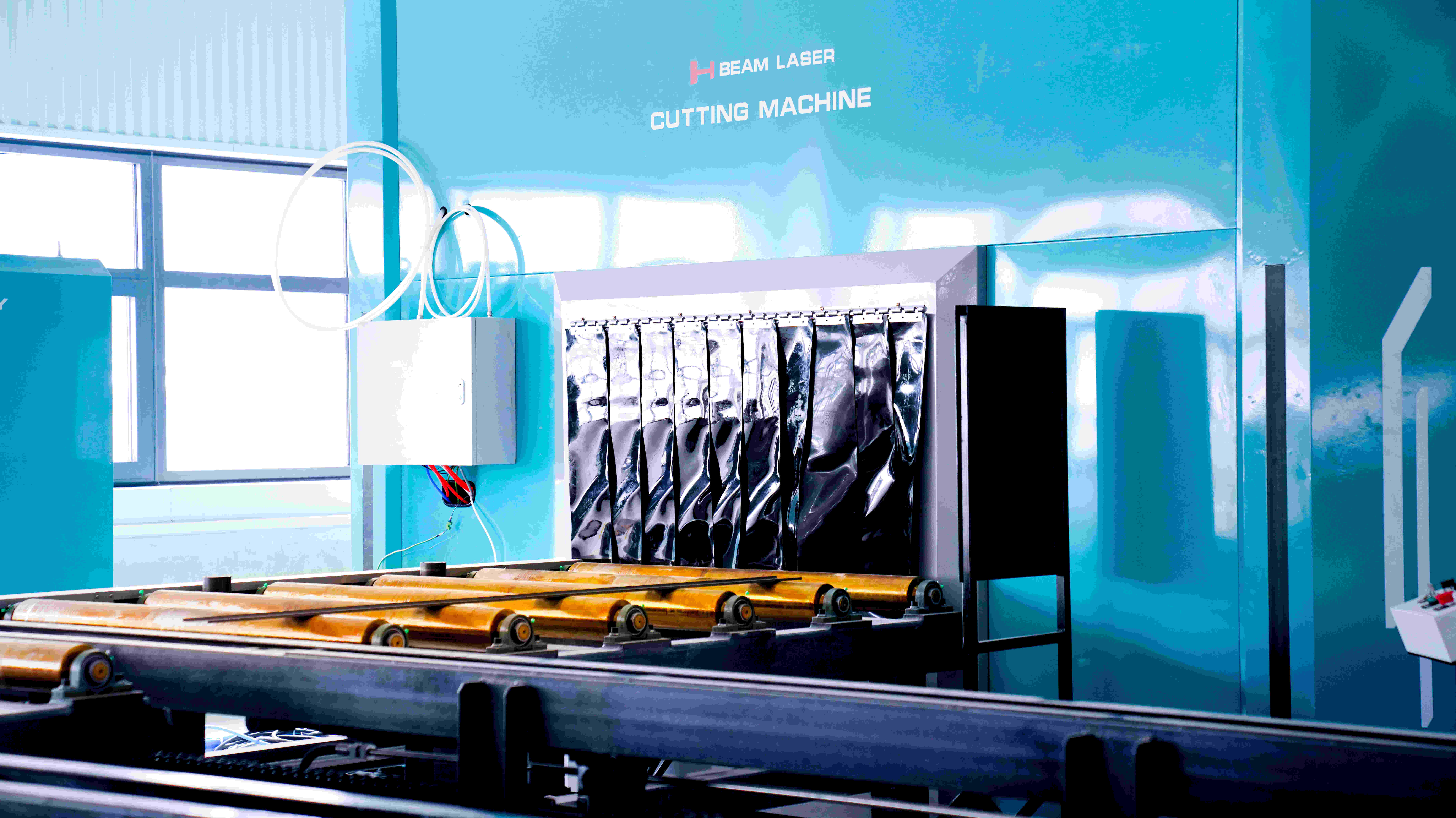 Continuous Corrugated Steel Profile Roll Forming Machine