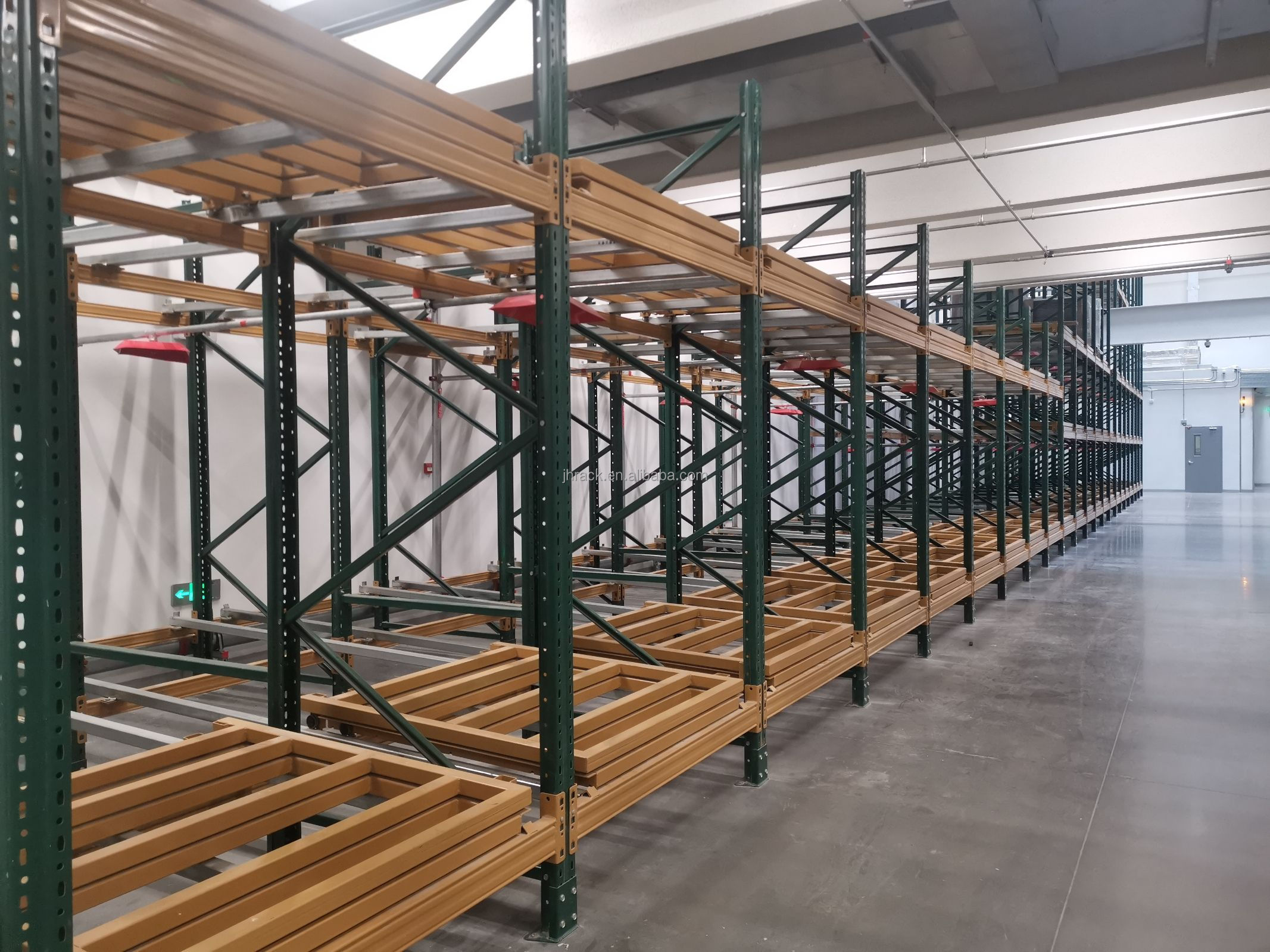 High Storage Density and Efficiency Industrial Racks Warehouse Shelves Storage Racks Push Back Racking for Pallet