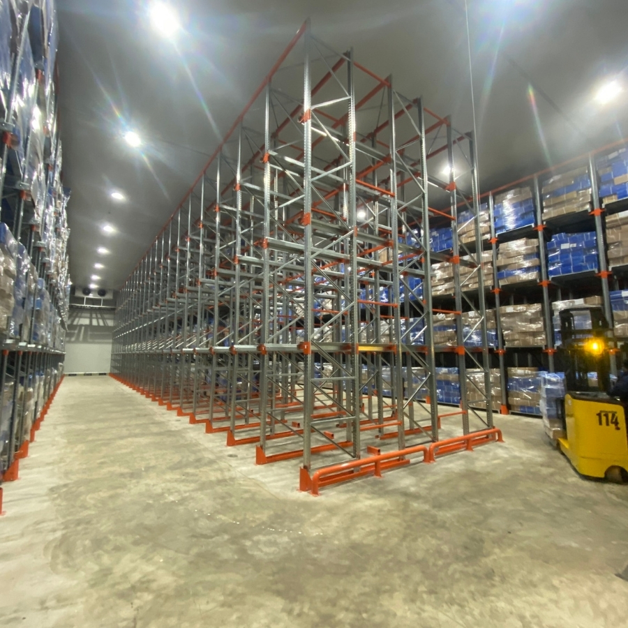 Wholesale Heavy Duty Selective Pallet Racking System Designed For Easy Pallet Access And Reliable Cold Storage Applications