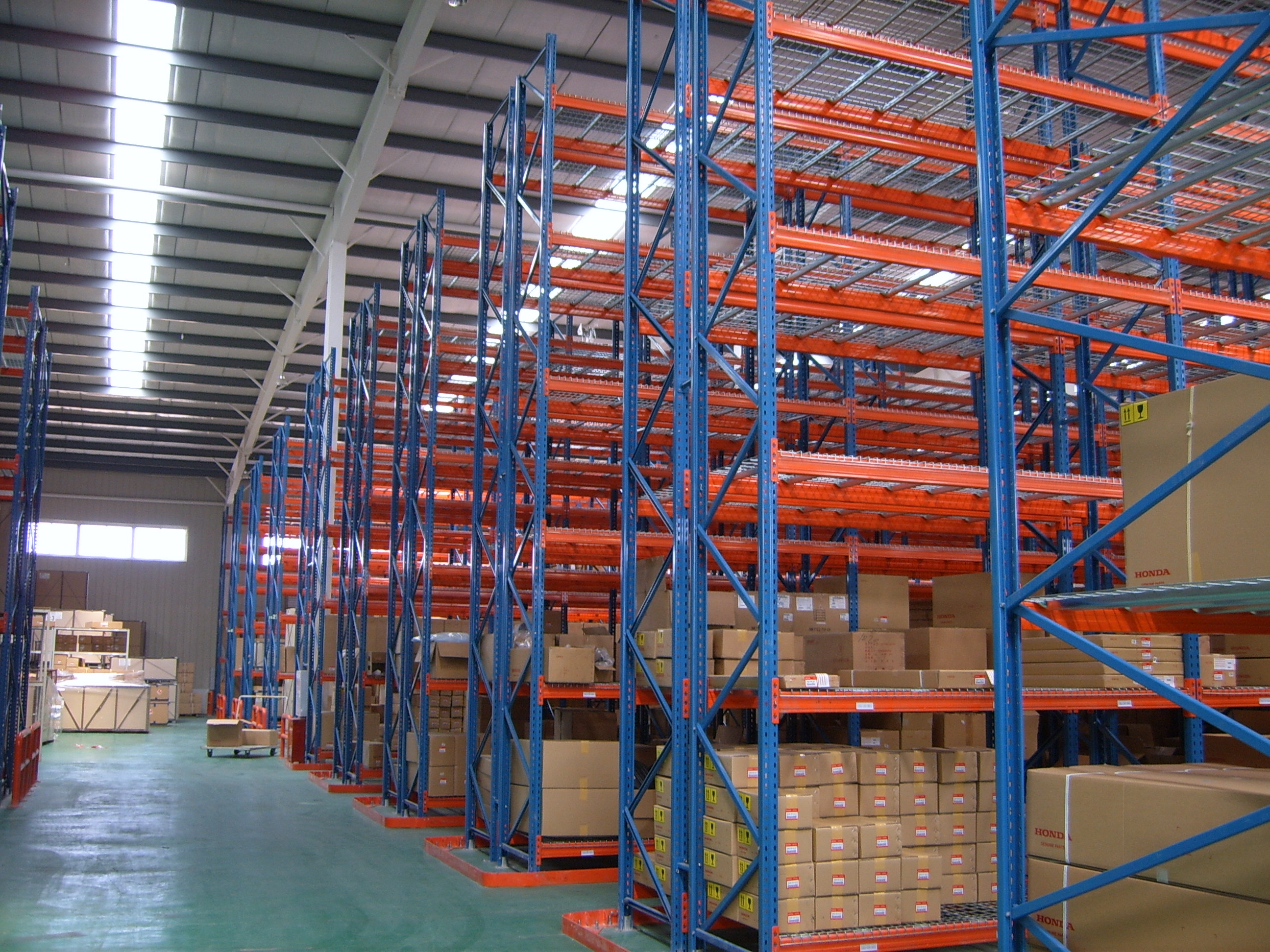 Mracking Heavy Duty Pallet Rack System Industrial Grade Vertical Steel Storage Shelving Warehouse Metal Stacking Beam Rack
